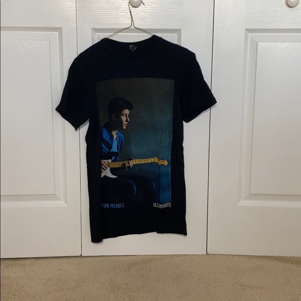 Shawn Mendes concert tee